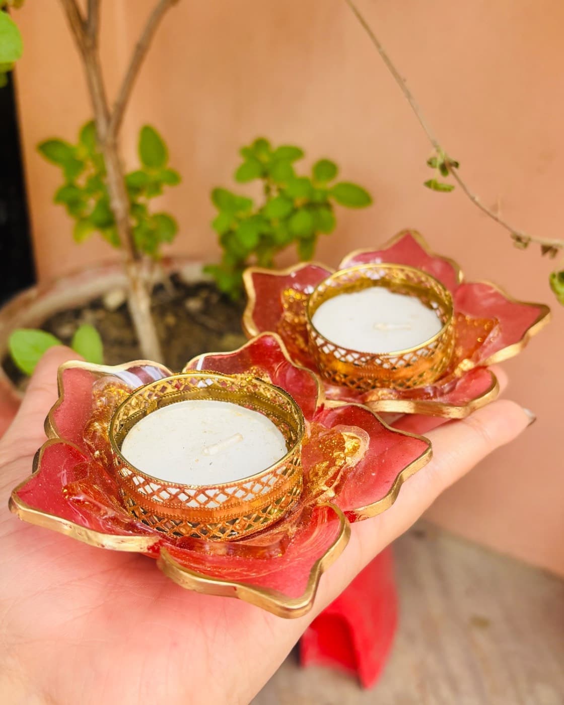Handmade resin tealight holder, photo 3 of 5