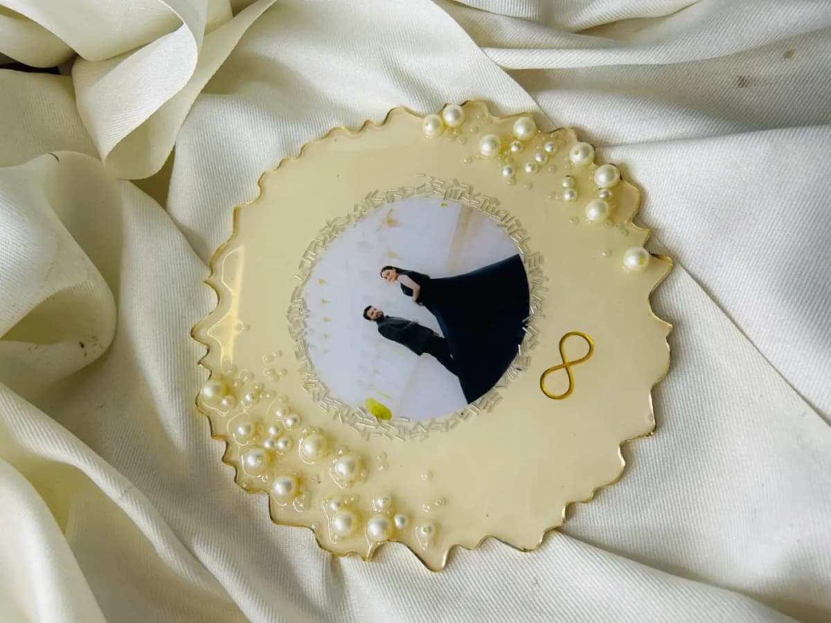 Resin photo frame, photo 1 of 1