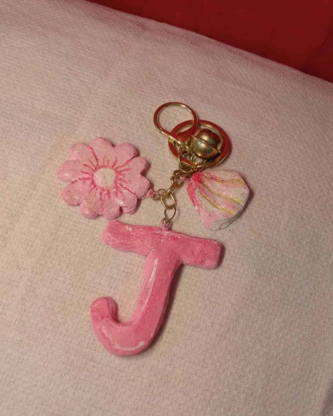 Cute aesthetic clay name keychain, photo 1 of 1